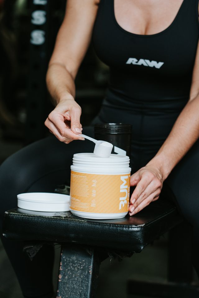 RAW Nutrition - CBUM ESSENTIAL WORKOUT